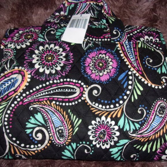 BNWT Vera Bradley Hanging Organizer in Bandana Swirl - Picture 1 of 7